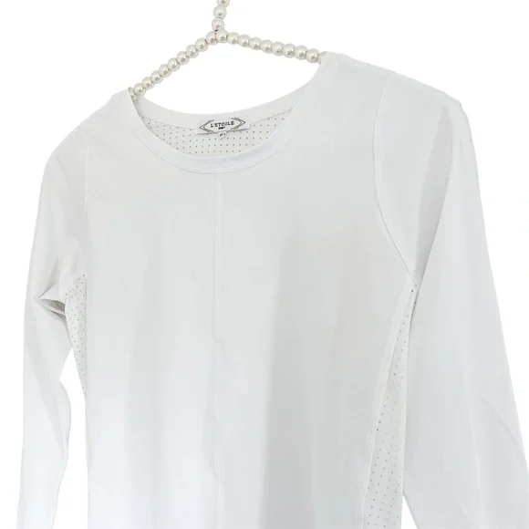 L’ETOILE SPORT Performance The Perforated Long Sleeve Tee in White  Size XS - Picture 5 of 10